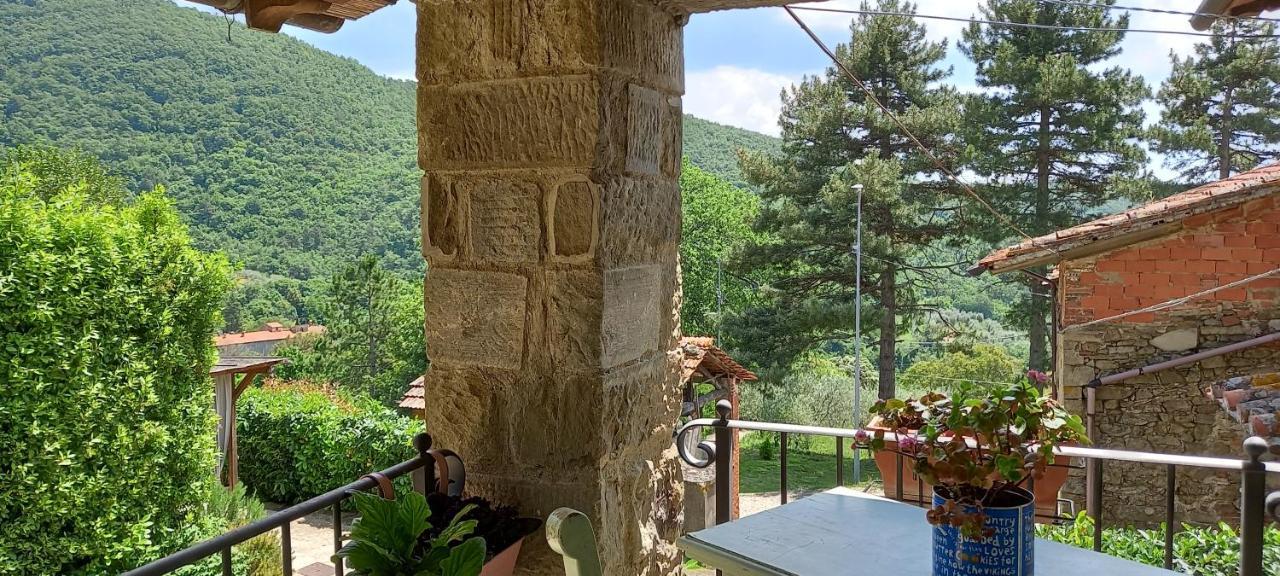 Al Casale Da Rossana Villa Santo Bagnena Ngoại thất bức ảnh
